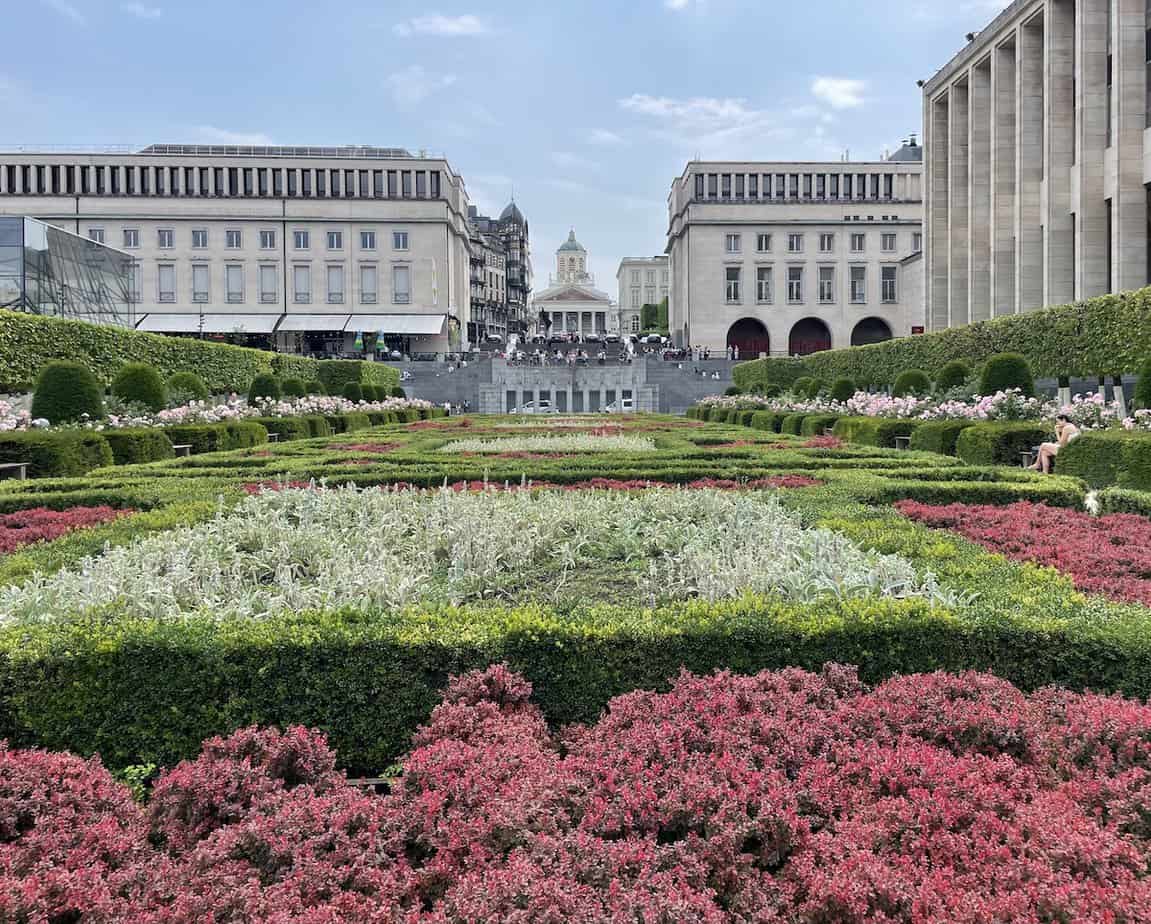 Monts des Arts garden 