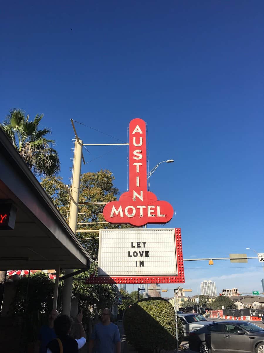 The Austin Motel sign 